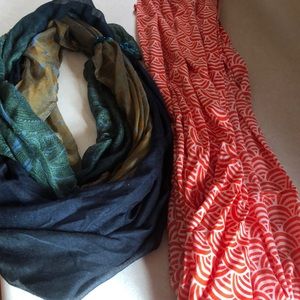 2 infinity scarves